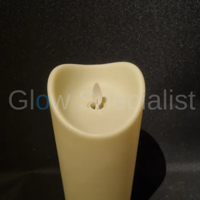 MovinFlame MOVINFLAME OUTDOOR LED CANDLE - WITH TIMER AND REMOTE CONTROL - IVOOR - 24 CM