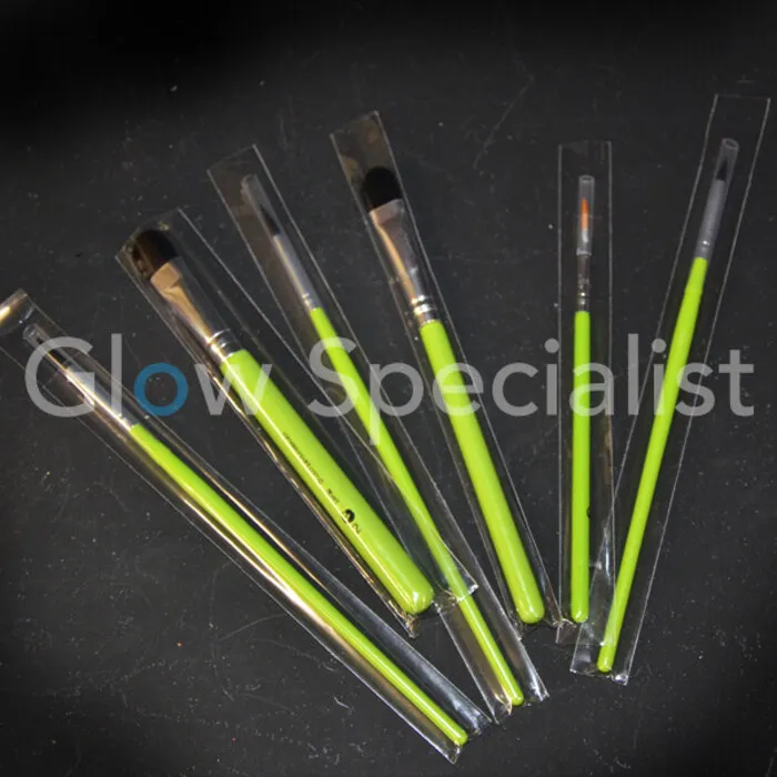 Cameleon CAMELEON BRUSH - ROUND POINT - NR 4 - LONG GREEN HANDLE