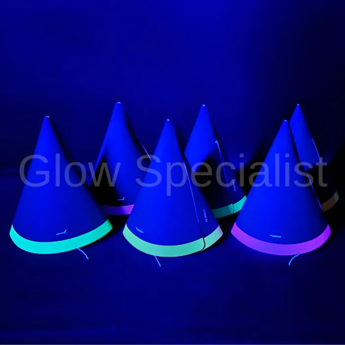 Folat WRITABLE PARTY HATS WITH NEON BORDER - INCL. CRAYONS - 6 PIECES