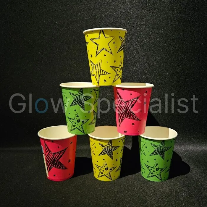 Folat UV NEON PARTY CUPS - STAR - 6 PIECES