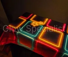 UV NEON TAFELKLEED - DISCO FEVER - 130 X 180 CM