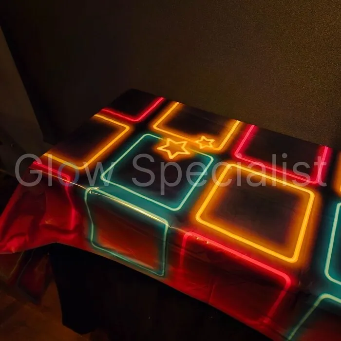 UV NEON TAFELKLEED - DISCO FEVER - 130 X 180 CM