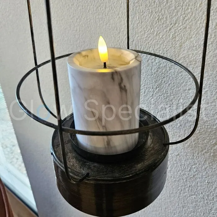 LED KAARS - MARMER - WIT - MET TIMER - Ø 7,5 X H 10 CM