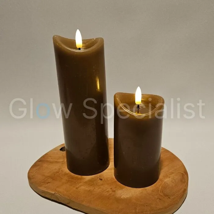 LED CANDLE - WAX - TAUPE- WITH TIMER - Ø 7 X H 20 CM