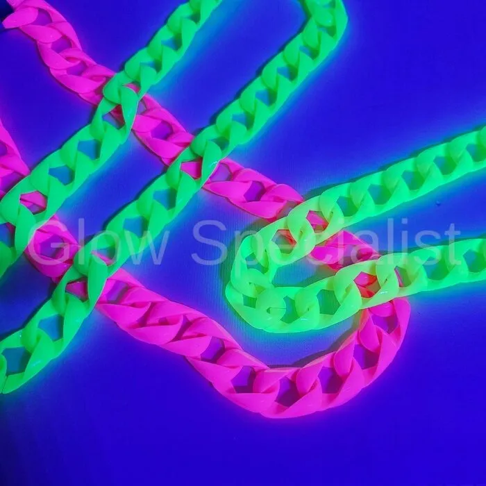 NECKLACE - LARGE LINK CHAIN - UV / BLACKLIGHT - NEON
