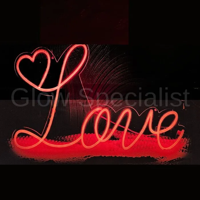 LED NEON SIGN - LOVE - ROOD - 70 CM