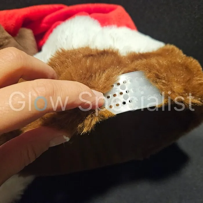 MUZIKALE KERSTMUTS - PLUCHE - MET GELUID EN BEWEGING