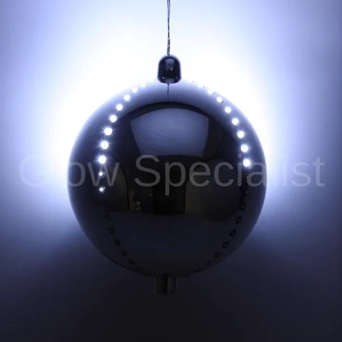 GROTE KERSTBAL MET LED - 15 CM - TIMER - ZILVER