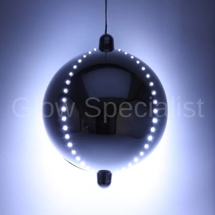 GROTE KERSTBAL MET LED - 15 CM - TIMER - ZILVER