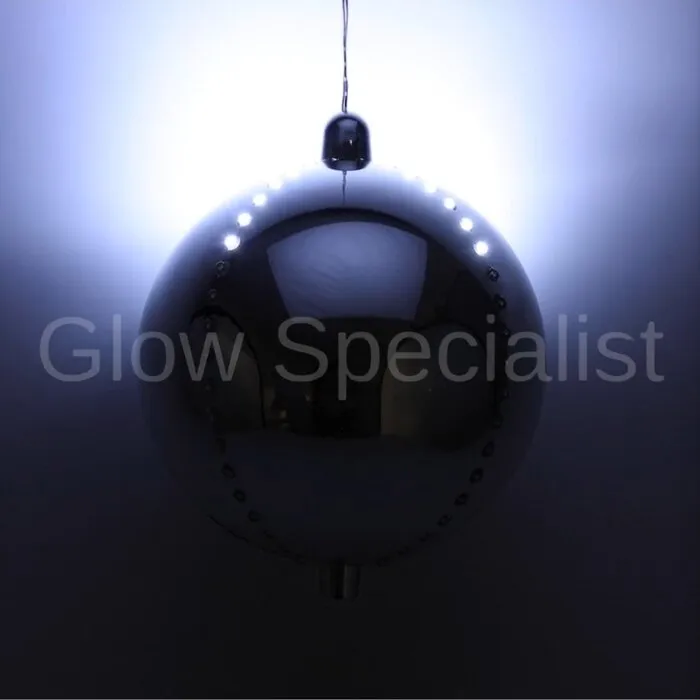GROTE KERSTBAL MET LED - 15 CM - TIMER - ZILVER