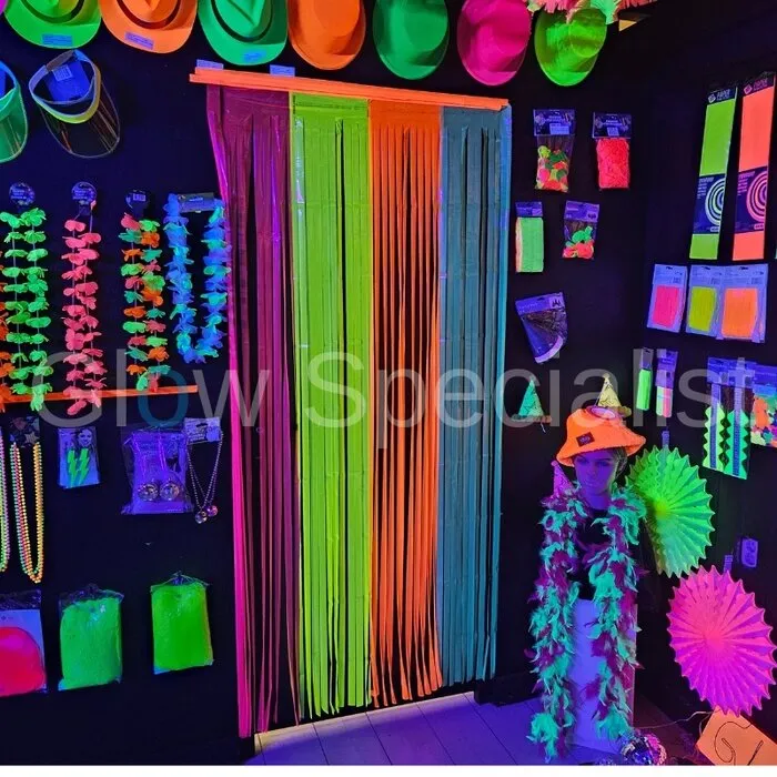 Folat PARTY CURTAIN - NEON MULTICOLOR - UV / BLACKLIGHT