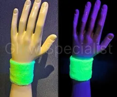 Glow Specialist UV NEON POLSBANDJES - SET VAN 2 - GROEN