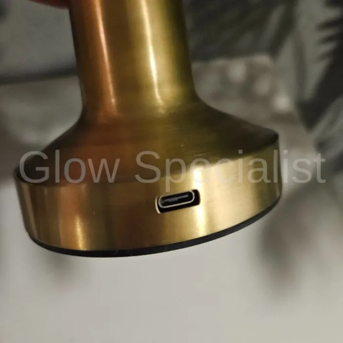 LED TOUCH TABLE LAMP - GOLD - RECHARGEABLE - 3 FUNCTIONS - DIMMABLE