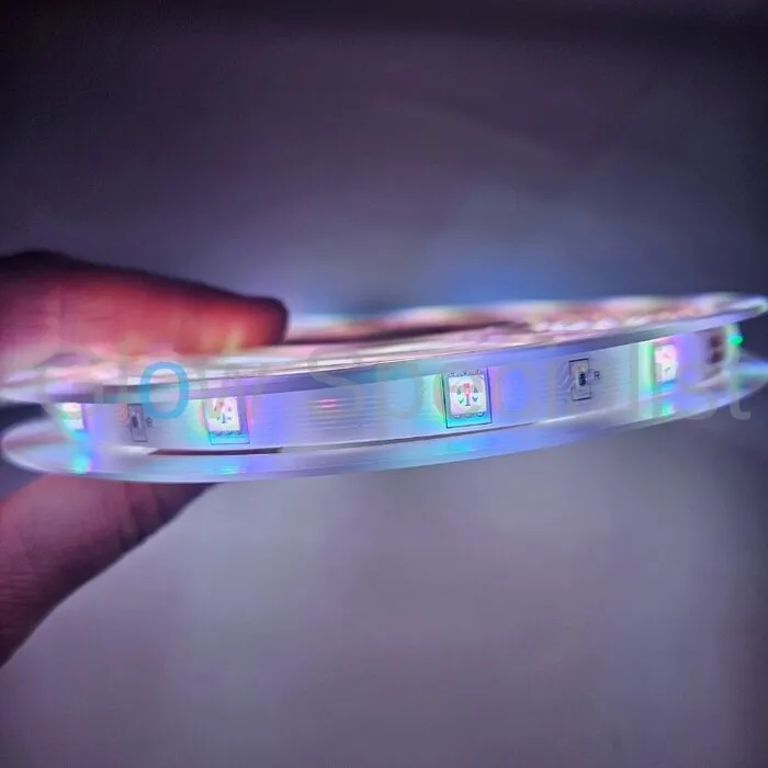Grundig Grundig LED Strip – 5 Meter – 150 RGB LEDs – Multicolor – Dimmable – Remote Included