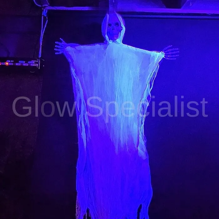 UV SKELET GEEST - WITTE CAPE - HALLOWEEN - 140 CM - BEWEGING - LICHT EN GELUID