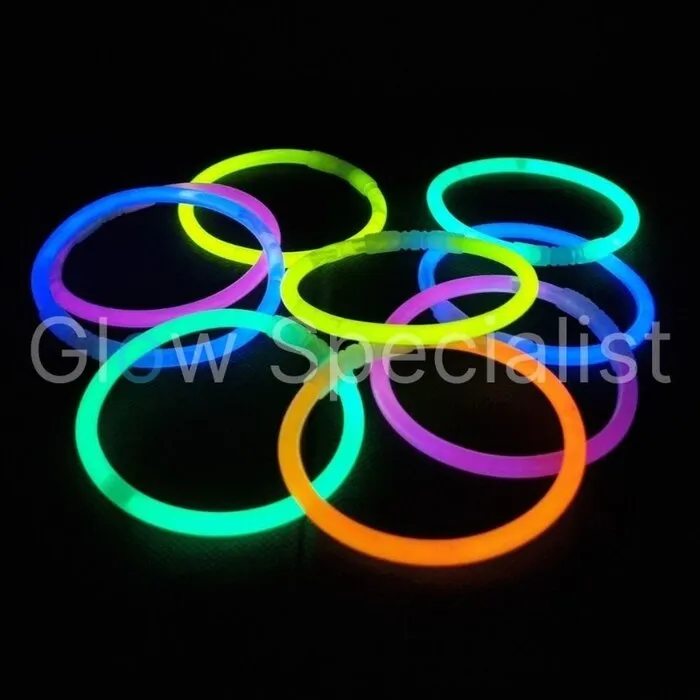 Glow Specialist MIX GLOWARMBANDJES - 1 KOKER - 100 STUKS