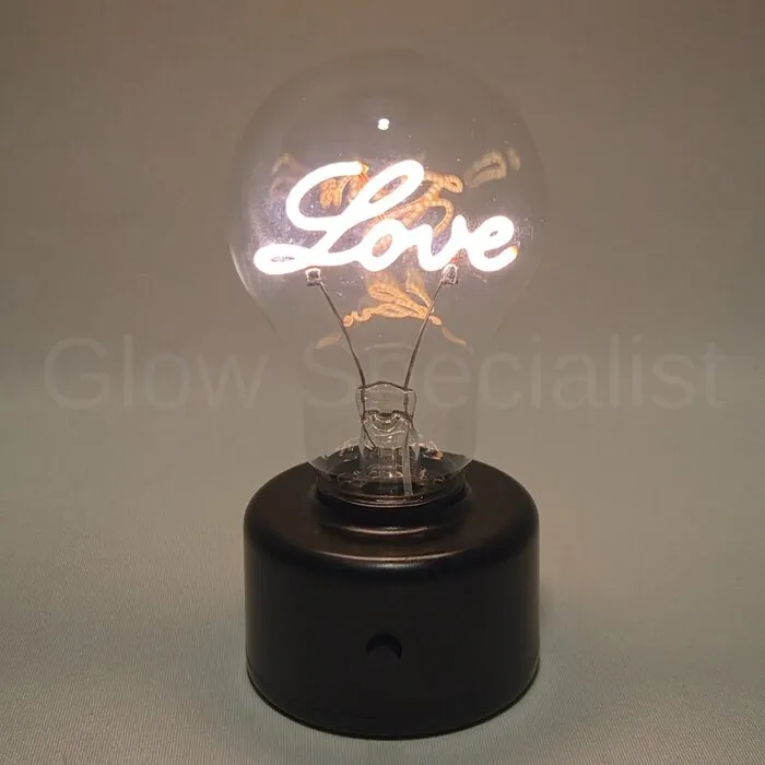 LED LAMP MET TEKST - DREAM, LOVE  OF HELLO - WARM WIT - 2 X AAA