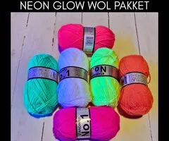 UV / BLACKLIGHT NEON GLOW WOOL PACKAGE - 6 COLOURS