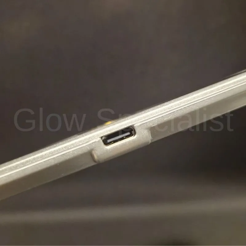 MovinFlame MOVINFLAME PILLAR CANDLES - 3 PIECES - RECHARGEABLE - WITH REMOTE CONTROL - WHITE