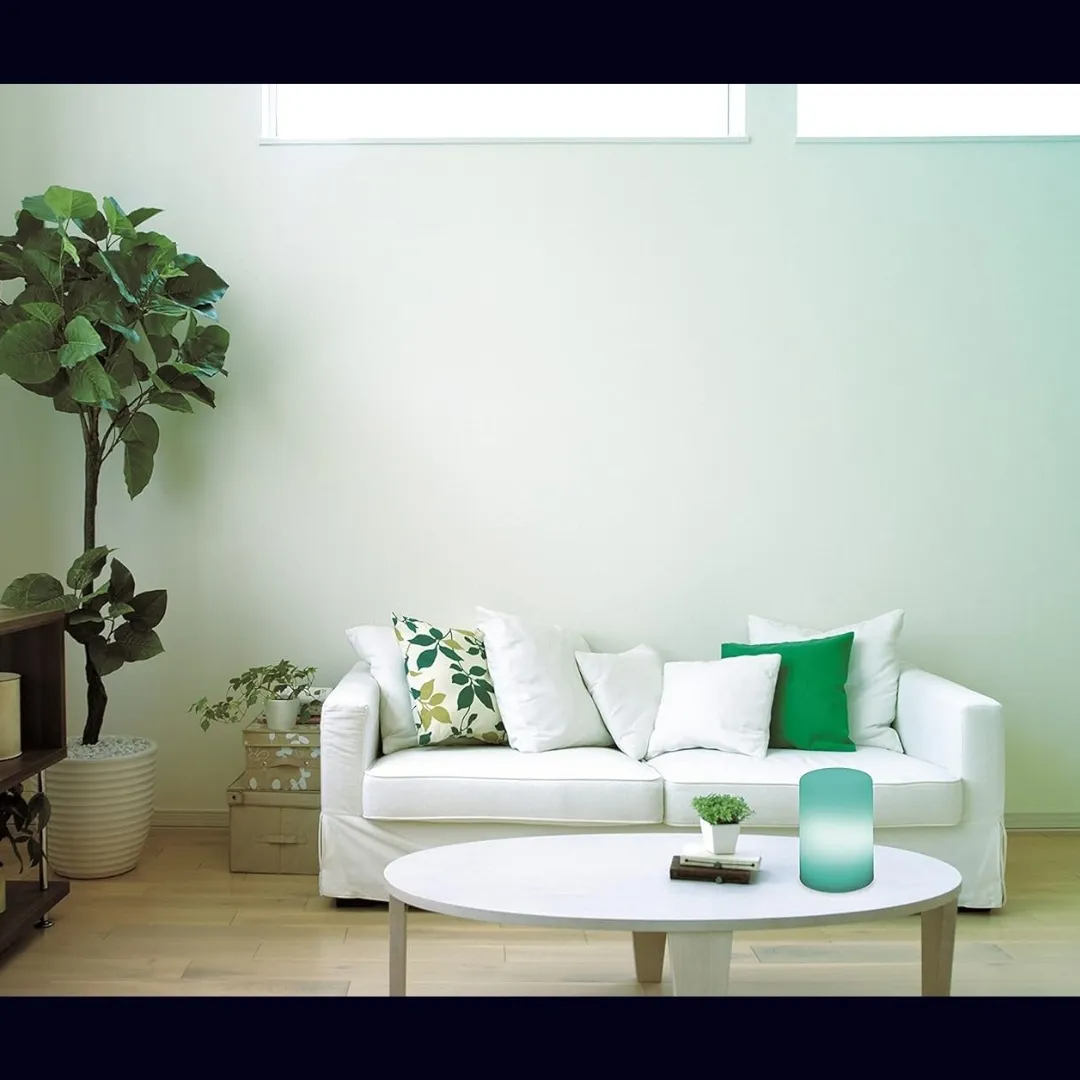 Grundig COLOR CHANGING TABLE LAMP WITH CHRISTMAS WISH - IN GIFT WRAPPING