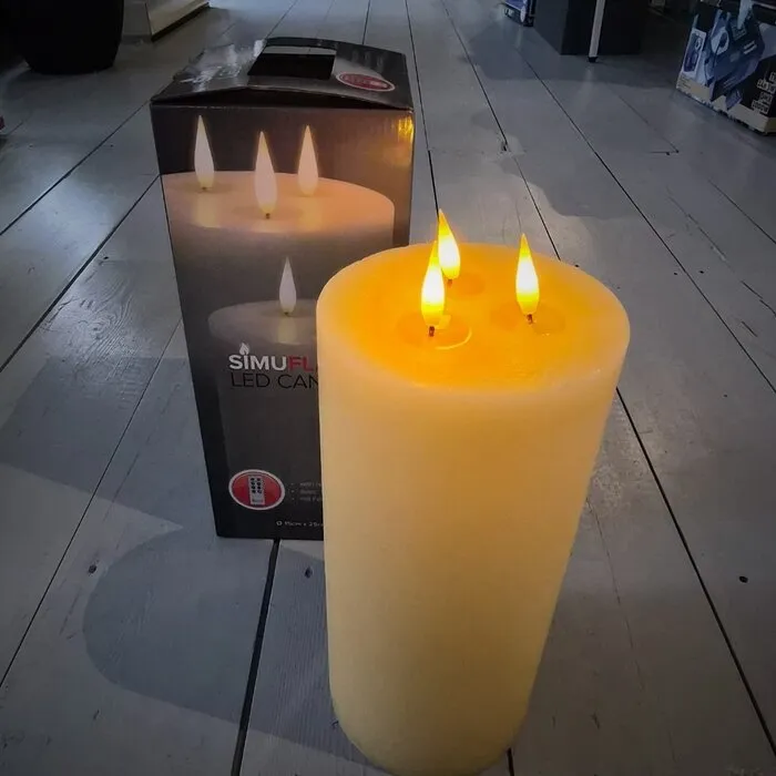 Simuflame SIMUFLAME 3 WICK XL LED CANDLE -  WITH REMOTE CONTROL - 33 CM