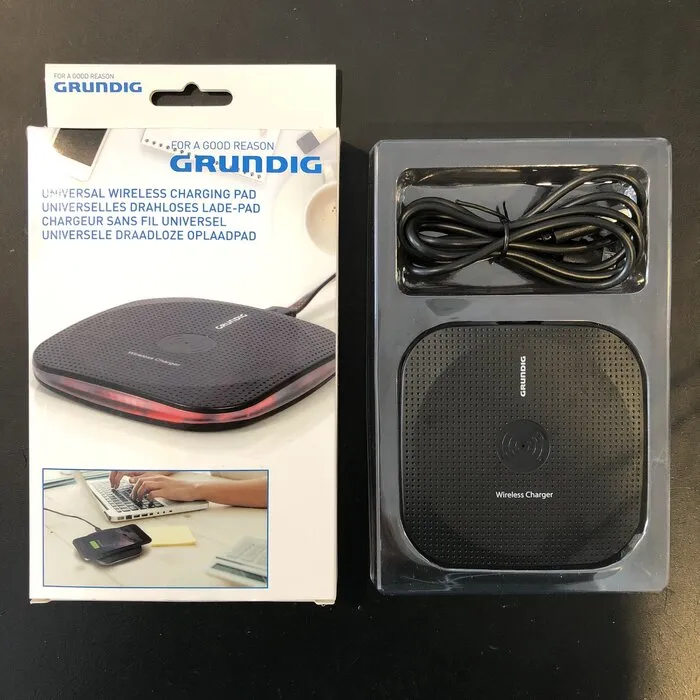 Grundig GRUNDIG UNIVERSAL WIRELESS CHARGING PAD