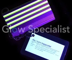 GLOW IN THE DARK STAIR PROFILE - PER PIECE