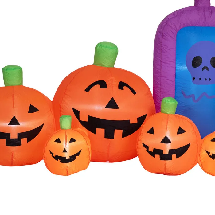 Europalms Halloween opblaasbare spook met pompoenen – 244 cm – LED verlichting – zelfopblazend