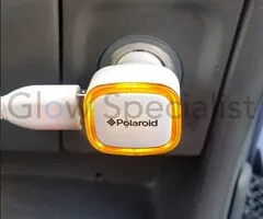 LICHTGEVENDE DUBBELE USB-AUTOLADER