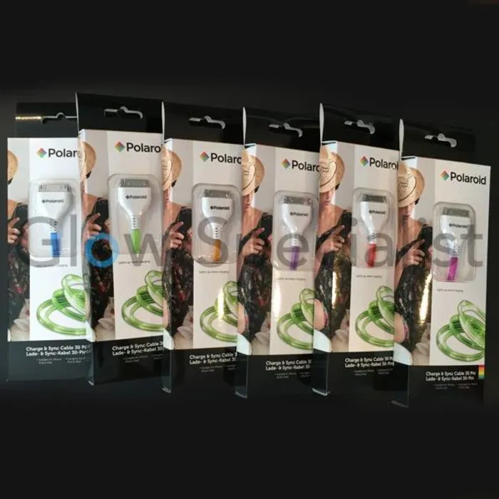 FLASHING LED CHARGE & SYNC CABLE - SUITABLE FOR IPHONE 3/4 AND IPAD