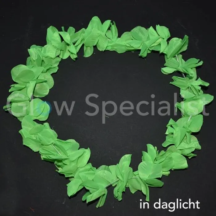 UV/BLACKLIGHT HAWAIIAN NECKLACE - GREEN