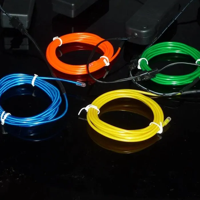 EL-WIRE / DRAAD - 2 METER - MET 3 VOLT INVERTER