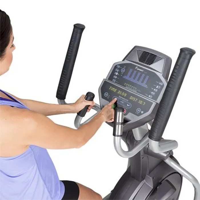SPIRIT fitness CE800 Crosstrainer Commercieel - Gratis Montage