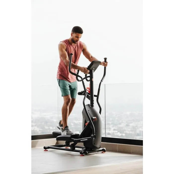 Schwinn 510E Compacte Crosstrainer - RunSocial