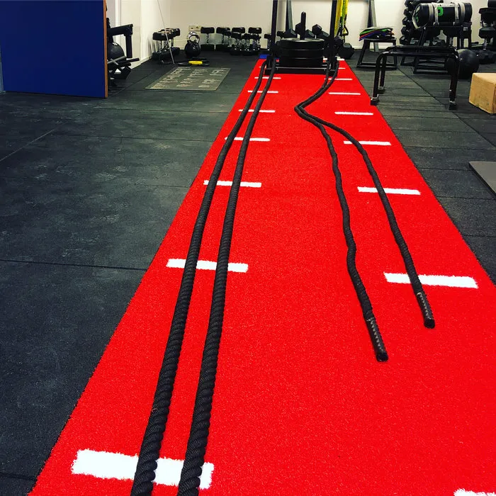 PT Essentials 100x100x2 multiplay sprinttrack op rubber met streep