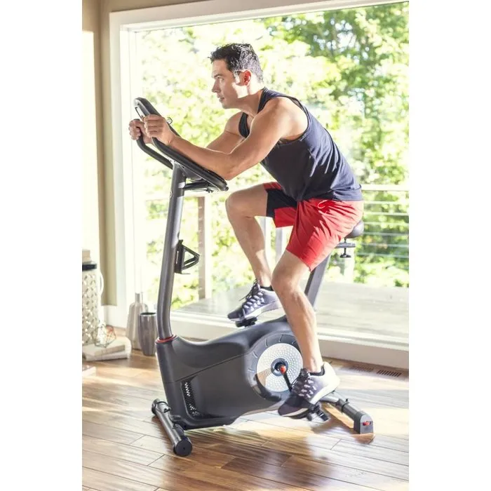 Schwinn 570U - Hometrainer met Bluetooth en Explore the World