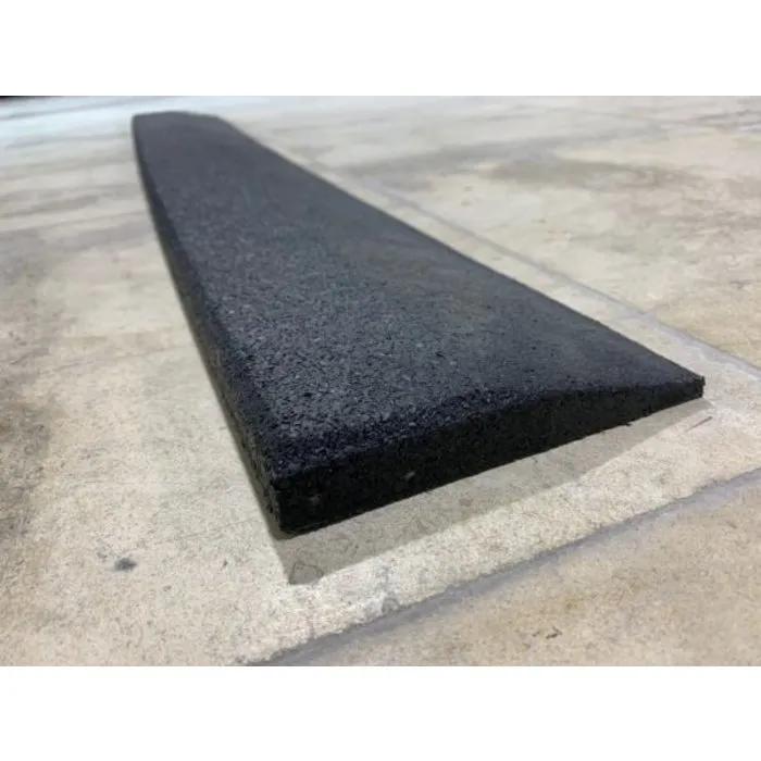 PTessentials Schuine rand 100 x 10 x 2 high-density tegel