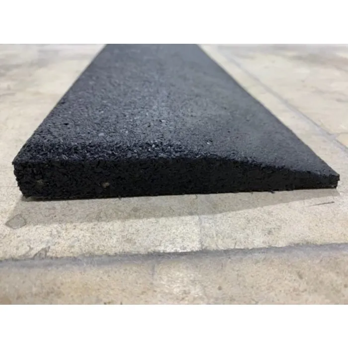 PTessentials Schuine rand 100 x 10 x 2 high-density tegel