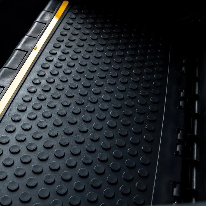 SPIRIT fitness CSC900 Professional Stair Climber - Full Commercial