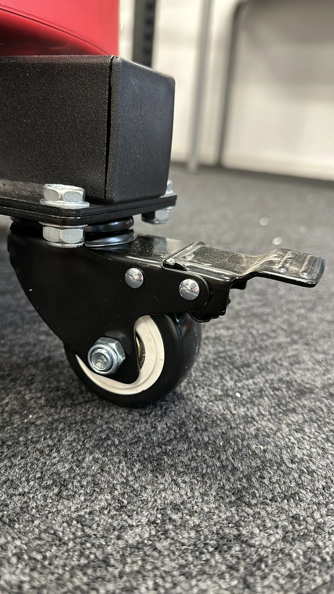 PT Essentials BSS100 Bumperplate Stacker - verrijdbaar bumperplate opbergrek