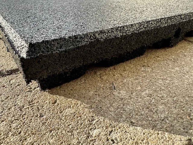 PT Essentials Fit Flex In- and Outdoor rubberen tegel 100x100x3