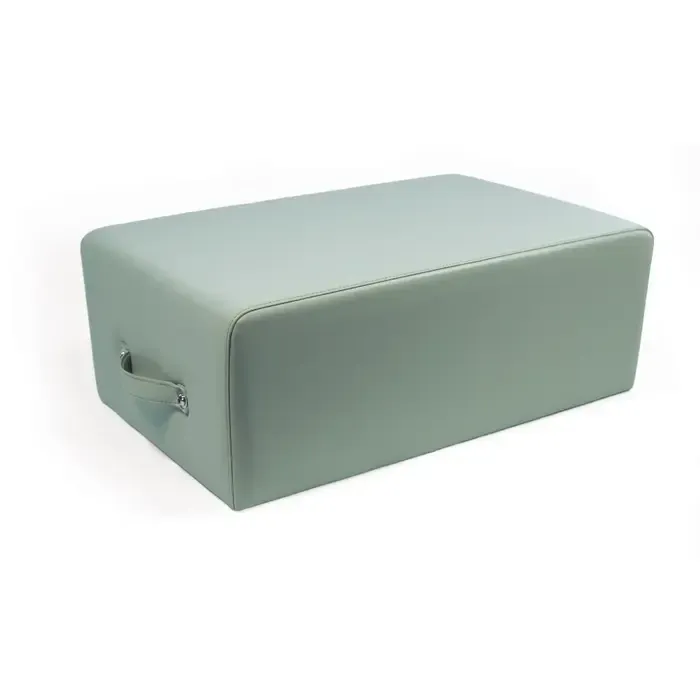 Liveness Cadillac Reformer PTX 6000 Eikenhout  Green Tea