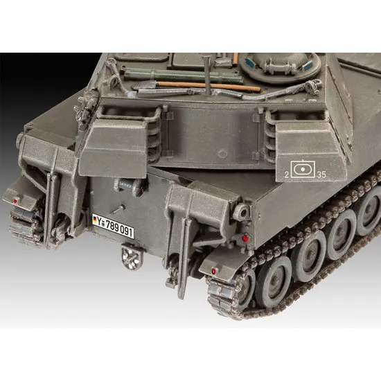 Revell  M109 G 1:72 # Revell 03305