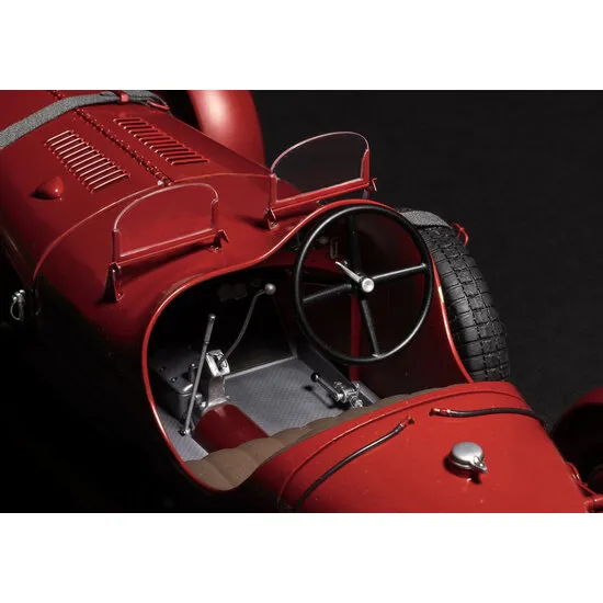 Italeri Alfa Romeo 8C2300 Roadstar 1:12  # Italeri 4708