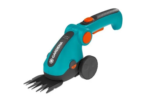 Gardena Accugrasschaar ComfortCut Li Set met steel en wielen
