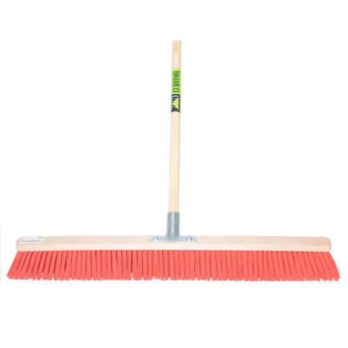 MM Eurotool Bezem 80cm, rood nylon +stokhouder +steel 150cm
