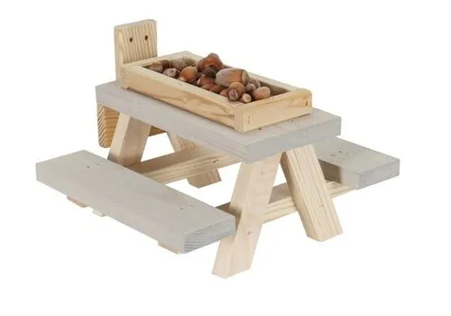 Tweetfeed Eekhoorn picknicktafel Wand