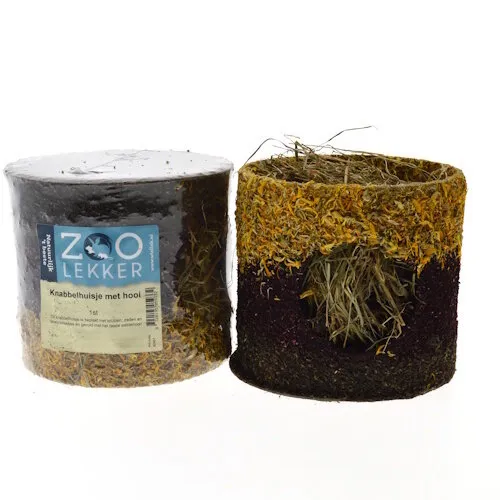 Zoolekker Knabbelhuisje met hooi – 13 x 15 cm
