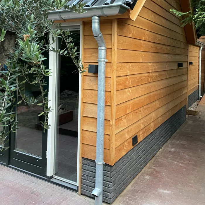 LORO-X Stalen regenpijp ophangbeugel (ondereind) 80mm - Loromeij