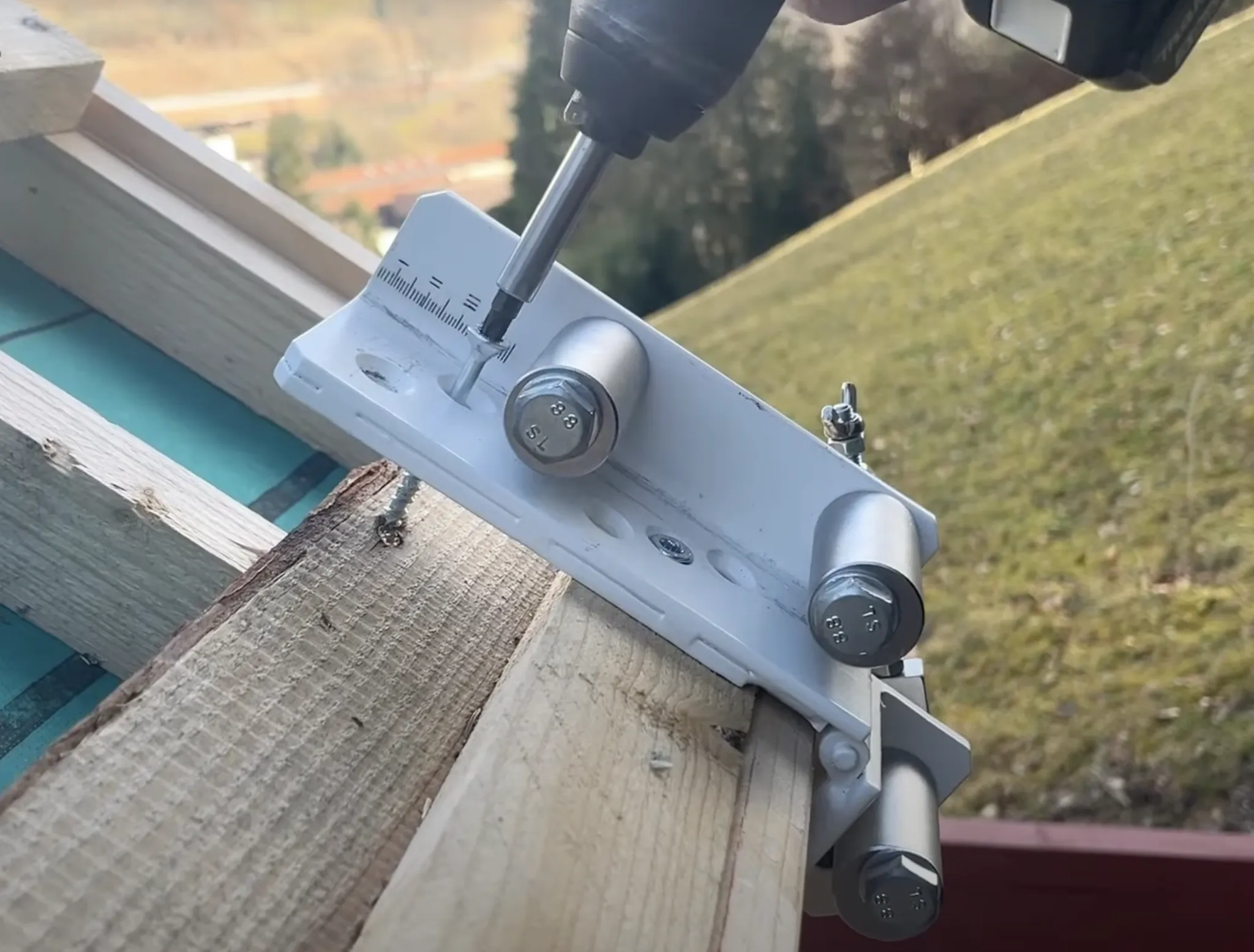 bendArm Dakgootbeugel buiger bendARM - ook te huur